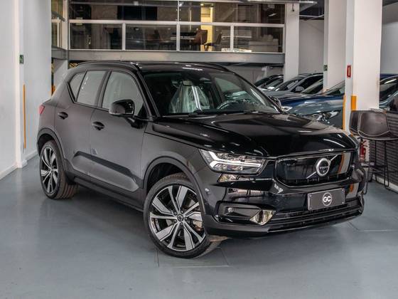 VOLVO XC40 P8 RECHARGE ELECTRIC BEV PURE AWD